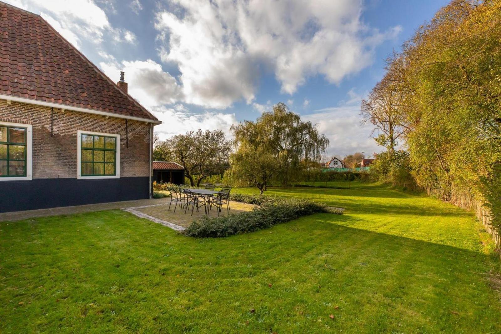 Vakantiehuis 'Boerderij Molenhof' - Stationsweg 5 | Heinkenszand Esterno foto